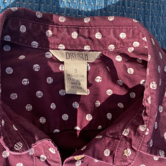 Womens Duluth Trading Premium Button Down. Figure Flattering with Spandex! EUC🔥 - Picture 4 of 13